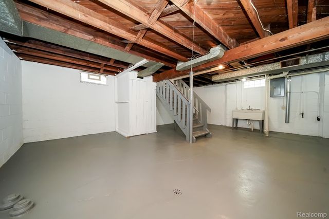 14685 Agnes Avenue, Eastpointe, MI 48021