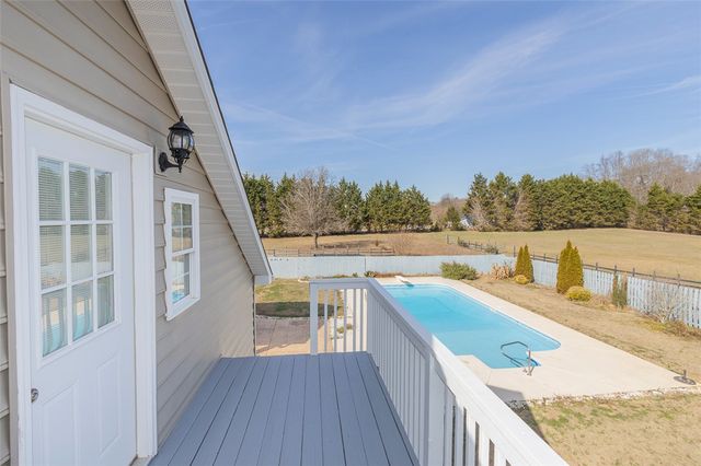 211 Philwood Drive, Williamston, SC 29697