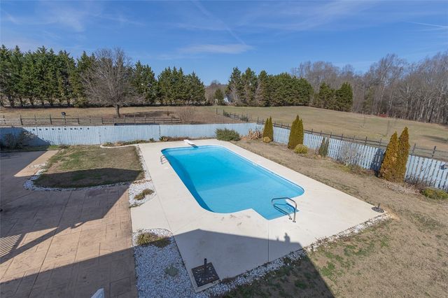 211 Philwood Drive, Williamston, SC 29697