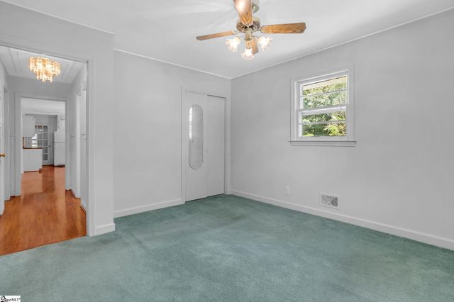 204 Parkdale Drive, Greenville, SC 29611