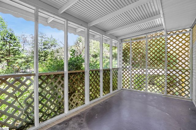 204 Parkdale Drive, Greenville, SC 29611