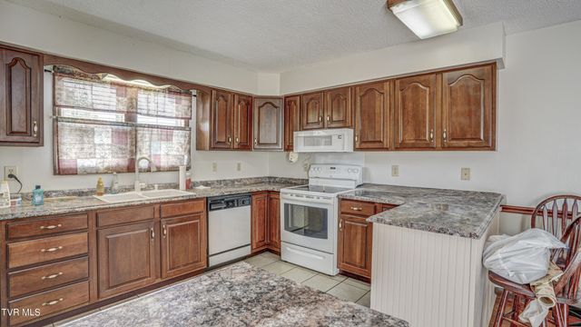 4347 Cherokee Road, Jonesborough, TN 37659