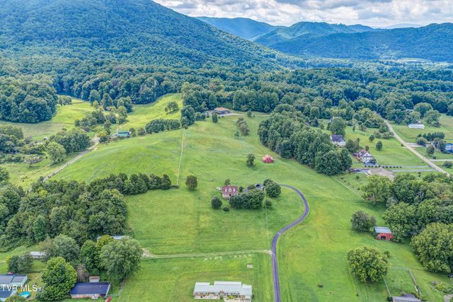 4347 Cherokee Road, Jonesborough, TN 37659