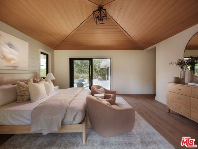 4181 Weslin Avenue, Sherman Oaks, CA 91423