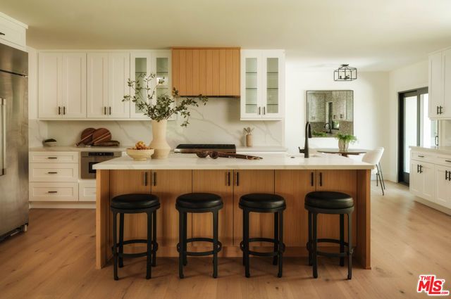 4181 Weslin Avenue, Sherman Oaks, CA 91423