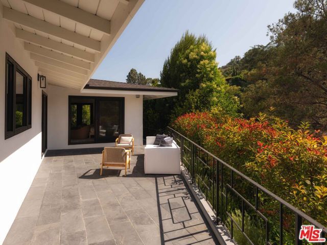 4181 Weslin Avenue, Sherman Oaks, CA 91423