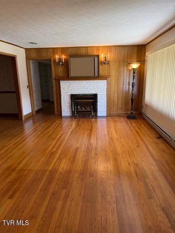 1202 Northwest Virginia Avenue, Norton, VA 24273