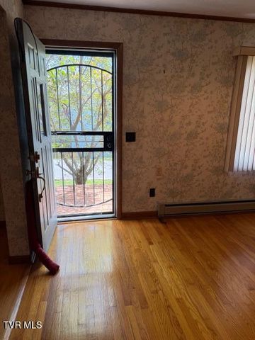 1202 Northwest Virginia Avenue, Norton, VA 24273