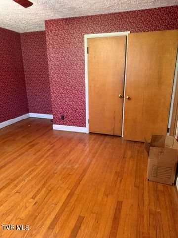 1202 Northwest Virginia Avenue, Norton, VA 24273