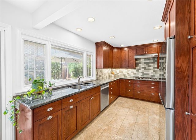 5291 Kenilworth, Huntington Beach, CA 92649