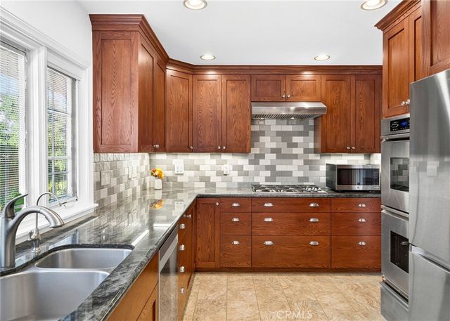 5291 Kenilworth, Huntington Beach, CA 92649