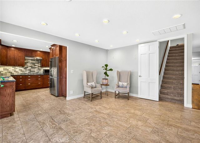 5291 Kenilworth, Huntington Beach, CA 92649