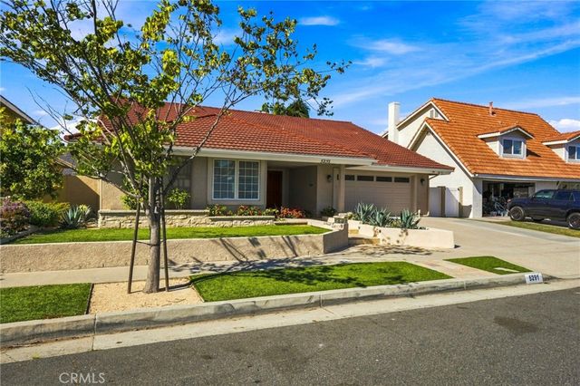5291 Kenilworth, Huntington Beach, CA 92649