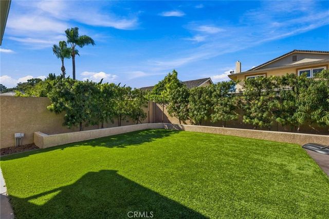 5291 Kenilworth, Huntington Beach, CA 92649