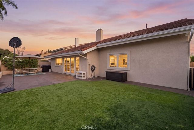 5291 Kenilworth, Huntington Beach, CA 92649
