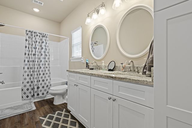 1481 W GAY AVE, Gladewater, TX 75647