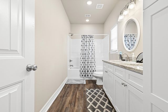 1481 W GAY AVE, Gladewater, TX 75647