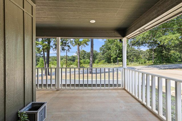 1481 W GAY AVE, Gladewater, TX 75647