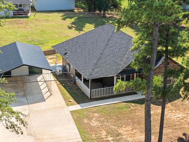 1481 W GAY AVE, Gladewater, TX 75647