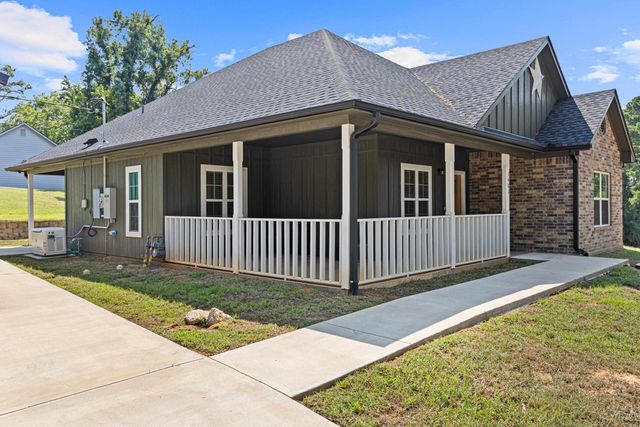 1481 W GAY AVE, Gladewater, TX 75647