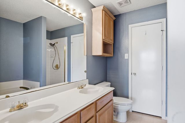 1001 Scenic Drive, Justin, TX 76247