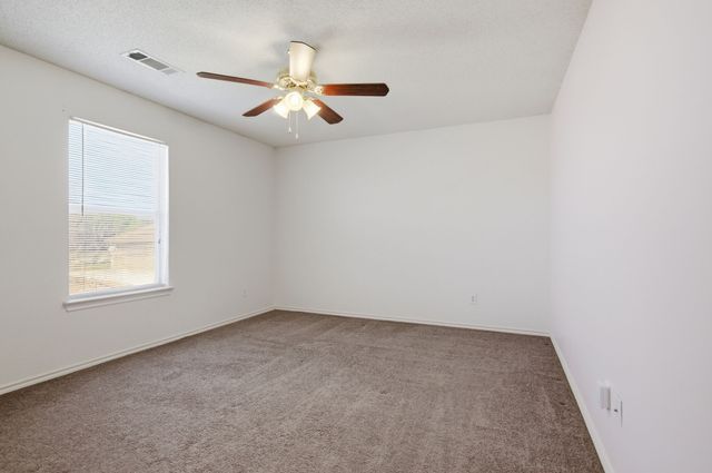 1001 Scenic Drive, Justin, TX 76247