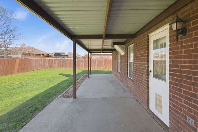 1001 Scenic Drive, Justin, TX 76247