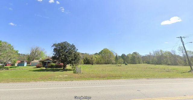 7136 Highway 321, Dayton, TX 77535
