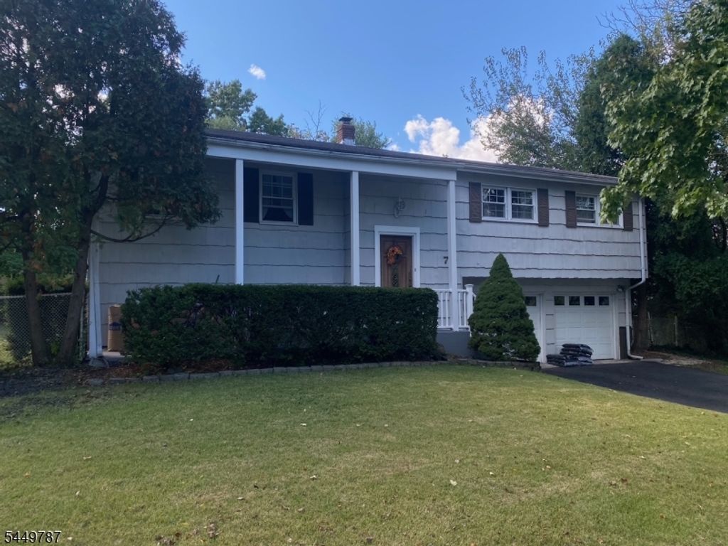 70 Appleman Rd, Franklin Twp., NJ 08873 — photo 3