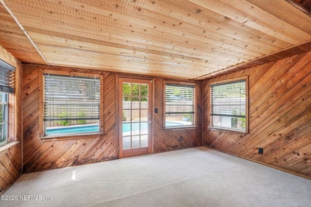 2018 ROSEWOOD Drive, Neptune Beach, FL 32266