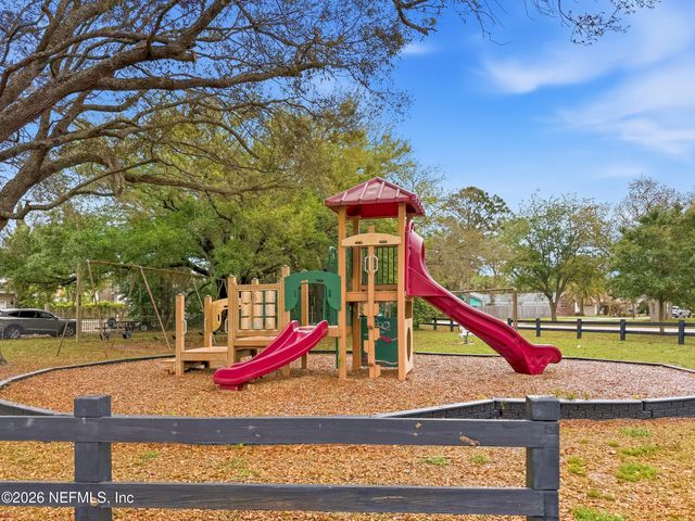 2018 ROSEWOOD Drive, Neptune Beach, FL 32266