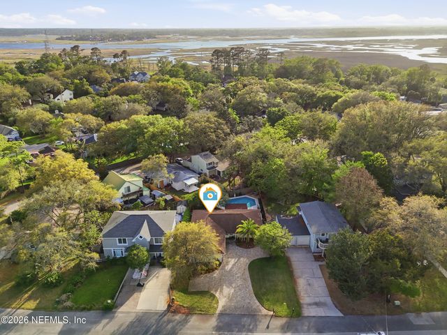 2018 ROSEWOOD Drive, Neptune Beach, FL 32266