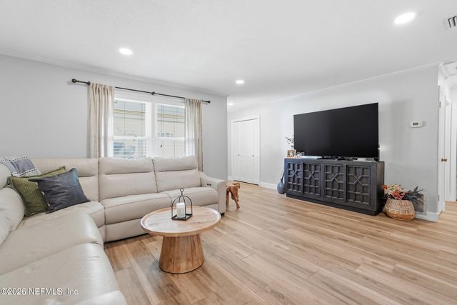 2018 ROSEWOOD Drive, Neptune Beach, FL 32266