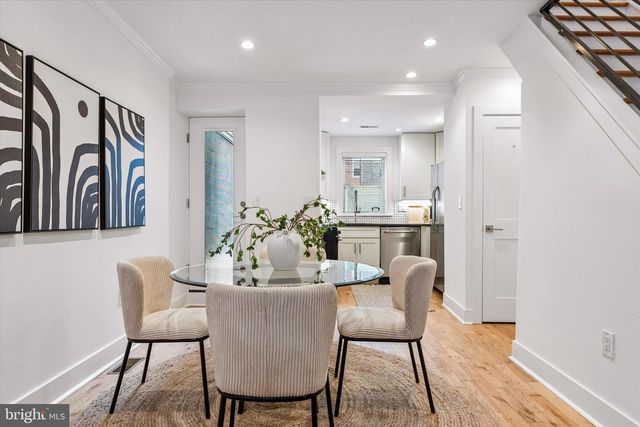 313 MERCY ST, Philadelphia, PA 19148