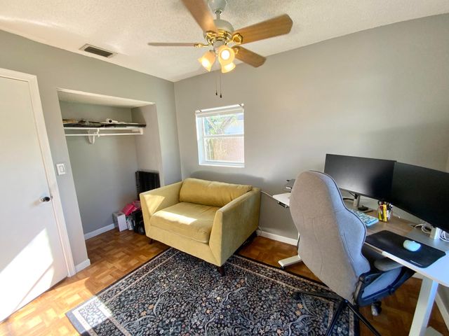 7922 SW 5th Street, North Lauderdale, FL 33068