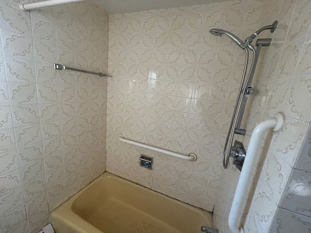 22 Norcross Street 1, Arlington, MA 02474