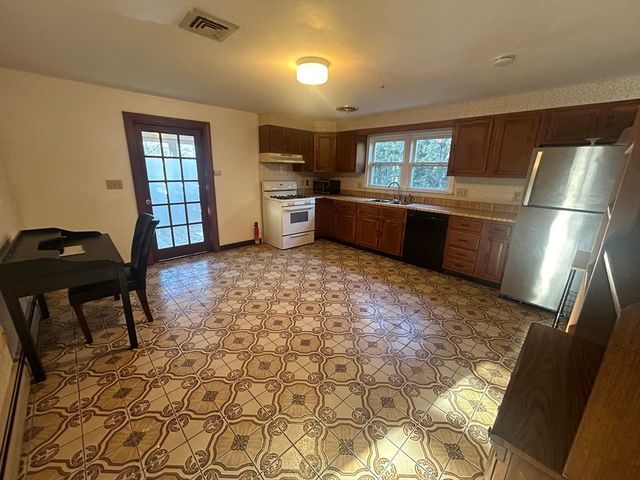 22 Norcross Street 1, Arlington, MA 02474