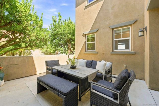 3239 Sitio Tortuga, Carlsbad, CA 92009