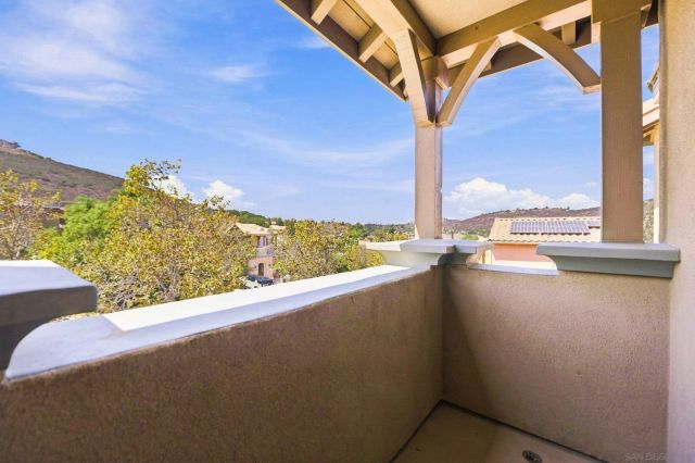 3239 Sitio Tortuga, Carlsbad, CA 92009