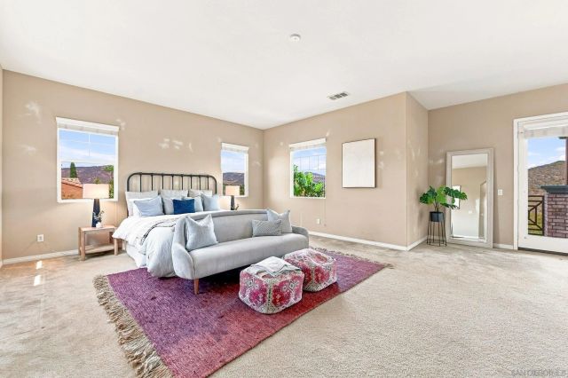 3239 Sitio Tortuga, Carlsbad, CA 92009