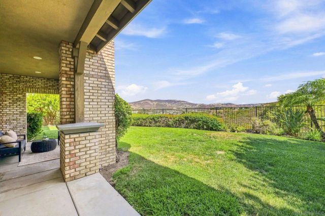 3239 Sitio Tortuga, Carlsbad, CA 92009