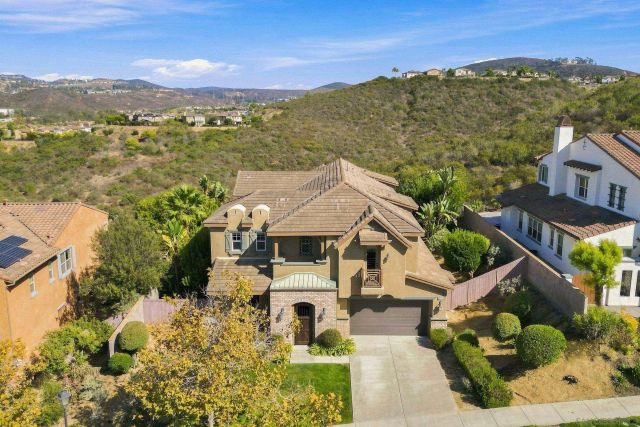 3239 Sitio Tortuga, Carlsbad, CA 92009