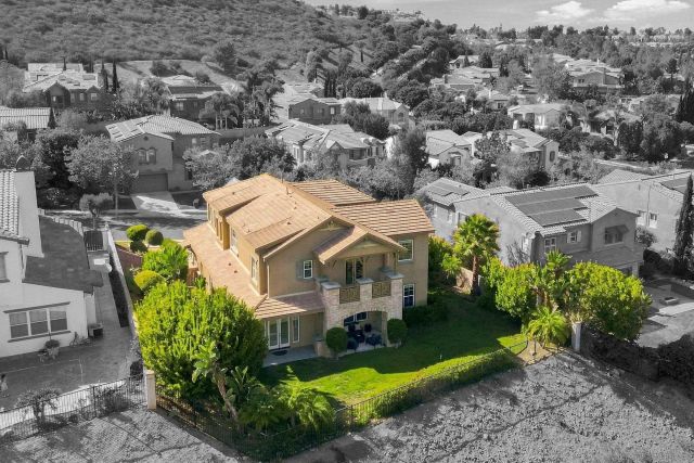 3239 Sitio Tortuga, Carlsbad, CA 92009