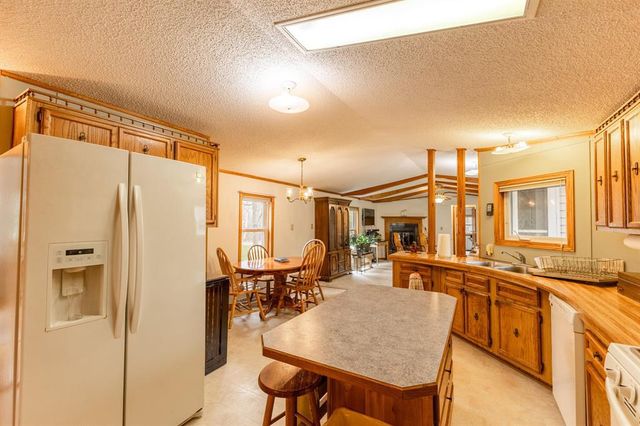 25108 115th Avenue, Cadott, WI 54727