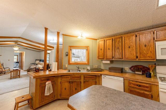 25108 115th Avenue, Cadott, WI 54727