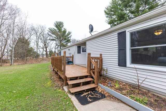 25108 115th Avenue, Cadott, WI 54727