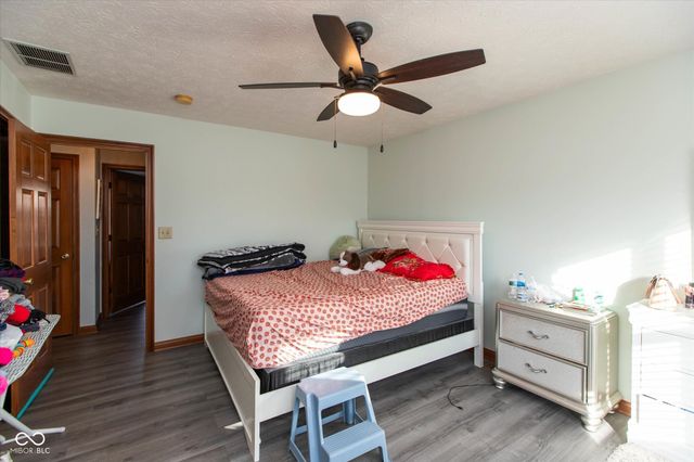 377 Savannah Drive, Greenwood, IN 46142