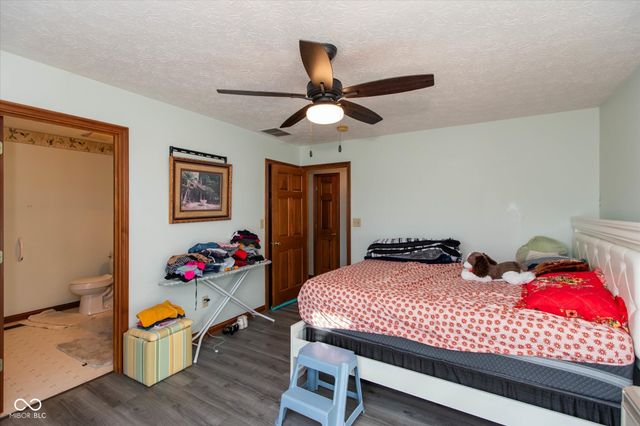 377 Savannah Drive, Greenwood, IN 46142