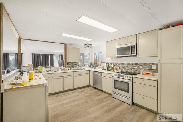 423 E 200 N, Blackfoot, ID 83221