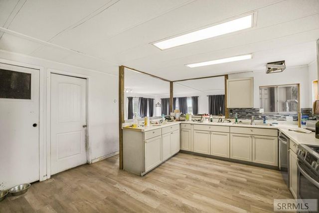 423 E 200 N, Blackfoot, ID 83221